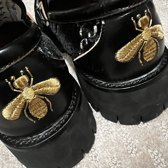 Gucci Shoes - Women Gucci loafers